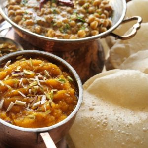 Halwa Poori/Chole
